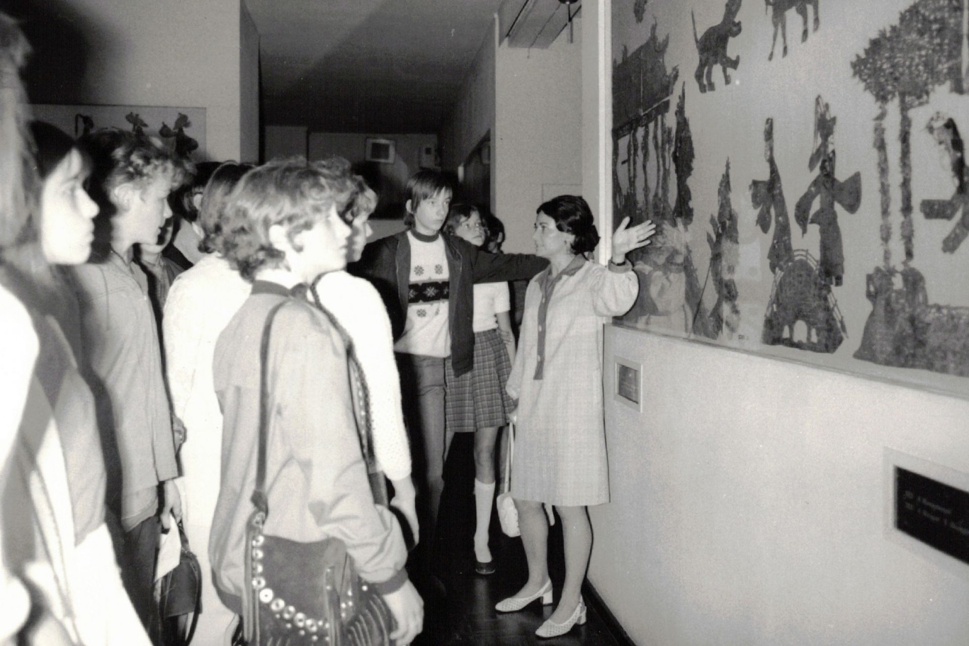 Dr Dixon on a guided tour of the shadow theatre exhibition, 1971 Dr Dixon on a guided tour of the shadow theatre exhibition, 1971