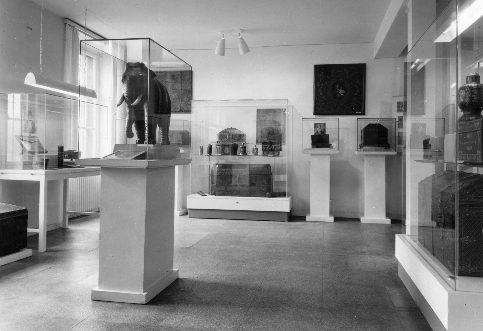 2026-11-08_kultur_fuehrung_am_wendepunkt-c-archiv-deutsches-ledermuseum.jpg