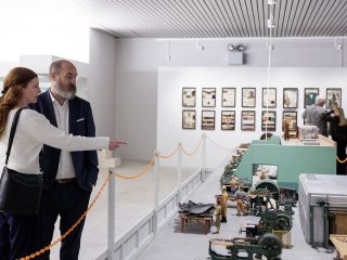 2026-12-20_kultur_fuehrung_bewegte_geschichte-c-deutsches-ledermuseum-s-koesling.jpg