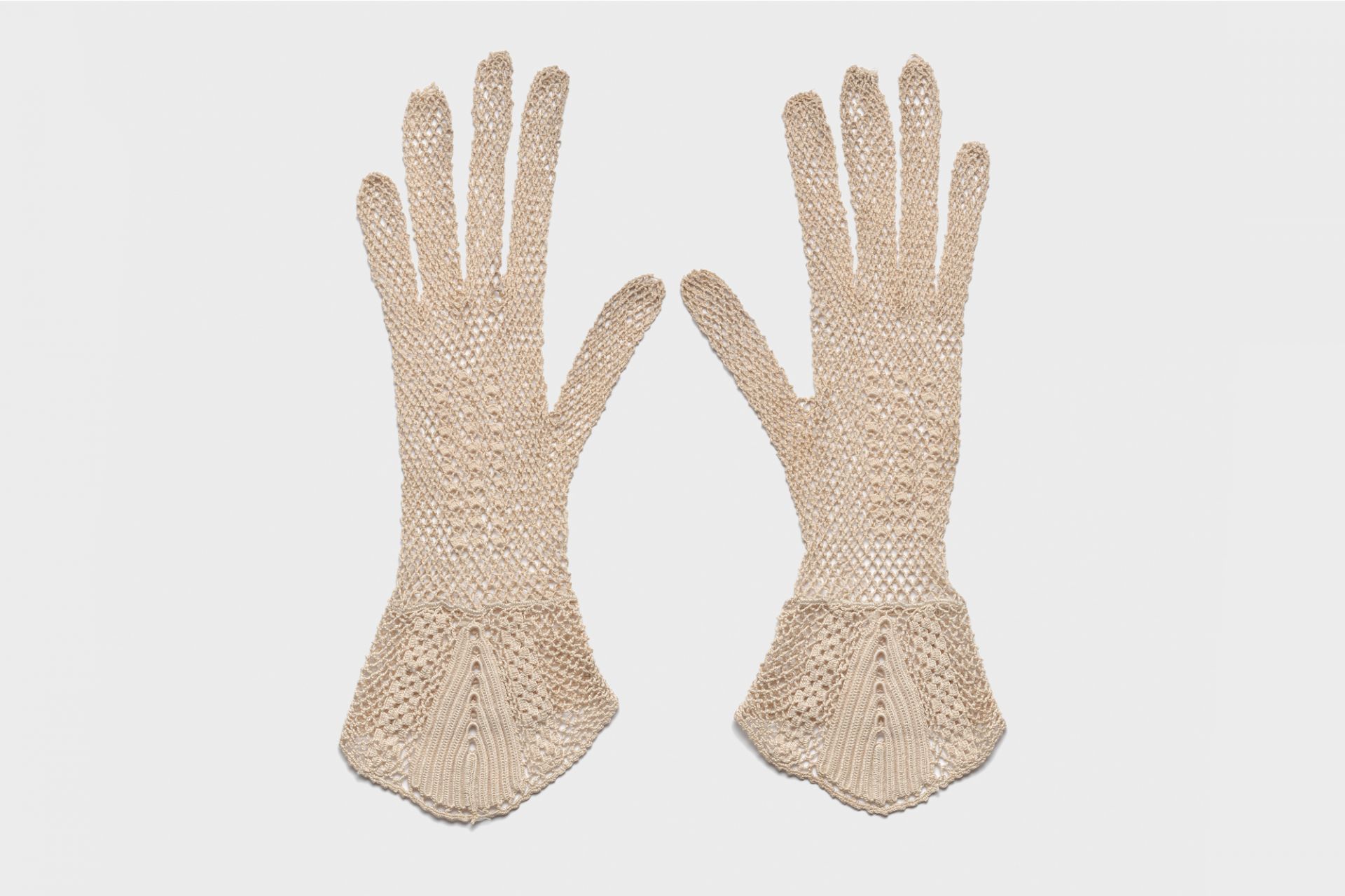 Handschuhe, Deutschland, 1. Hälfte 20. Jh. © Deutsches Ledermuseum, M. Url