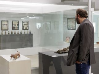 Ausstellungsansicht Am Wendepunkt: Das Deutsche Ledermuseum.